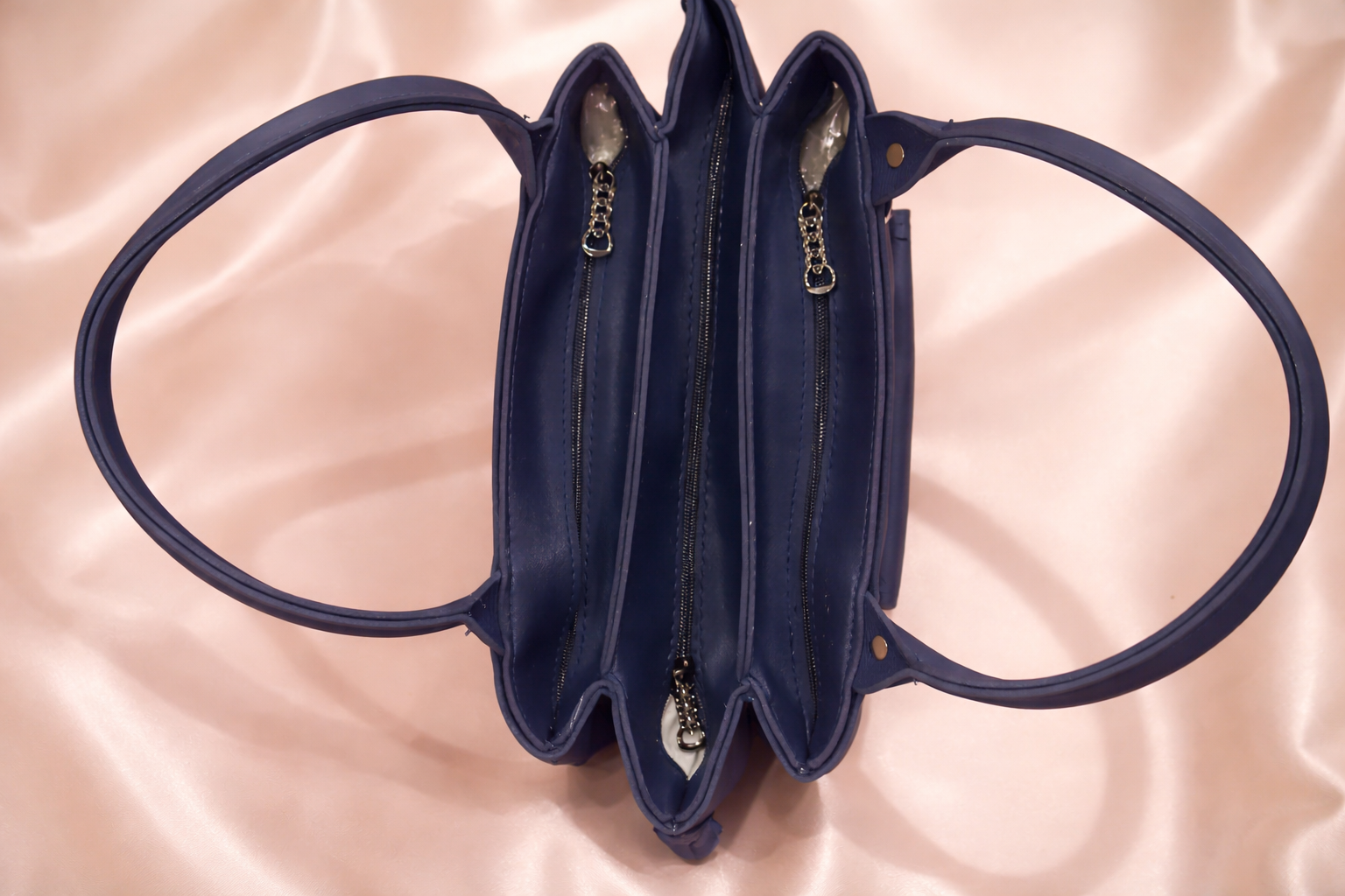 ELORA HAND BAG (DIOR)